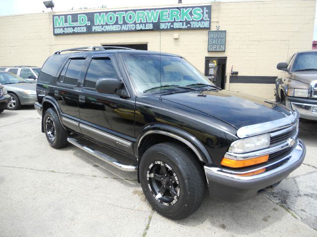 1999 Chevrolet Blazer Camry LE