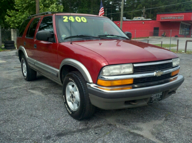 1999 Chevrolet Blazer XLT 2WD