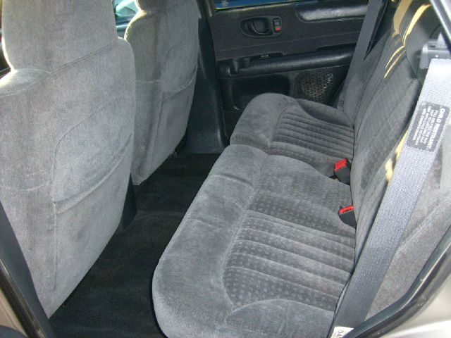 1999 Chevrolet Blazer Camry LE