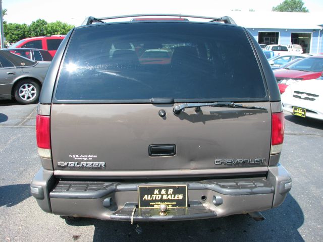 1999 Chevrolet Blazer Camry LE