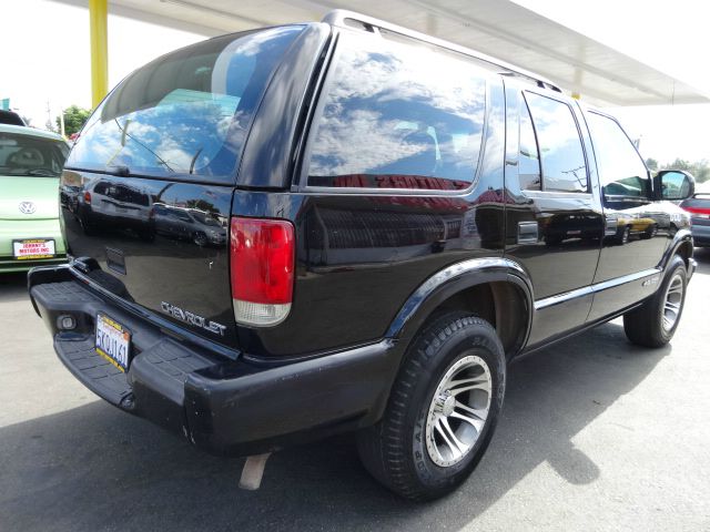 1999 Chevrolet Blazer Laramie Heavy DUTY Dually