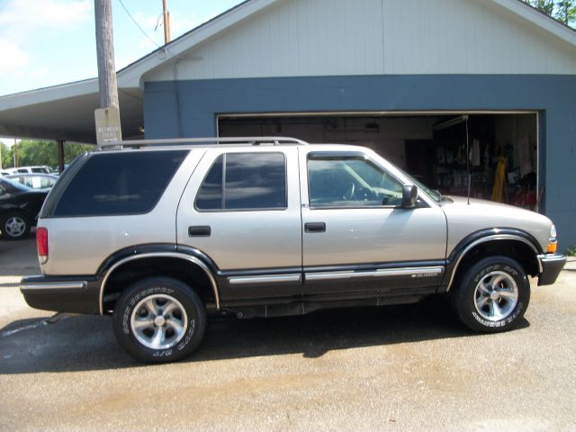 1999 Chevrolet Blazer Laramie Heavy DUTY Dually