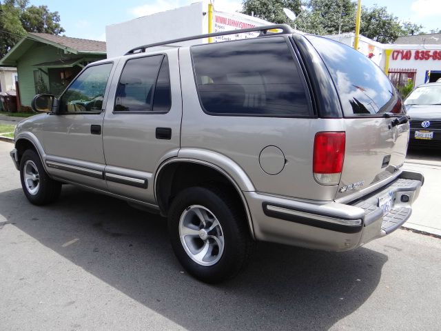 1999 Chevrolet Blazer Laramie Heavy DUTY Dually