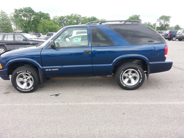 1999 Chevrolet Blazer 1500 SLY