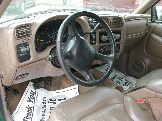 2000 Chevrolet Blazer SL1