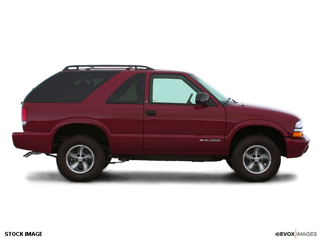 2000 Chevrolet Blazer Laramie Heavy DUTY Dually