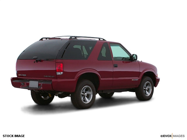 2000 Chevrolet Blazer Laramie Heavy DUTY Dually