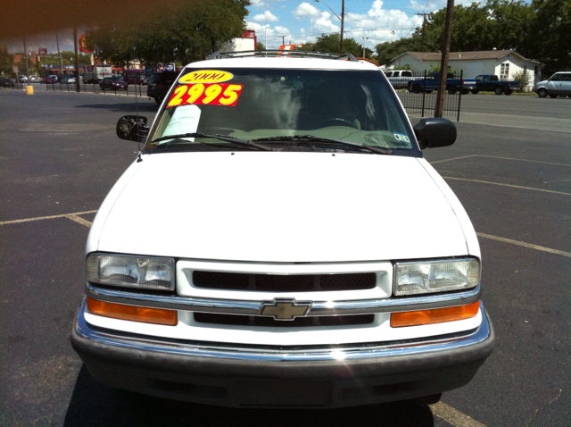 2000 Chevrolet Blazer SL1