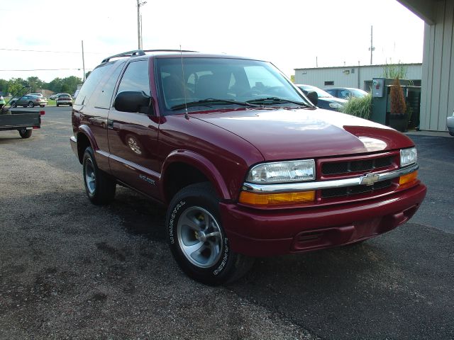 2000 Chevrolet Blazer 2WD QUAD CAB 140.5 ST