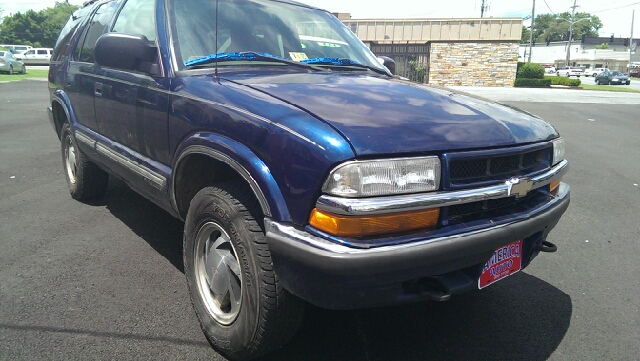 2000 Chevrolet Blazer Camry LE