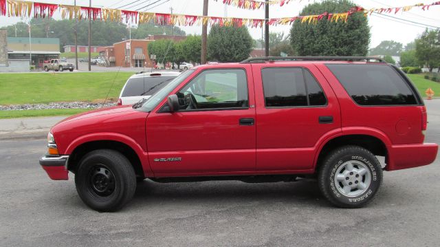 2000 Chevrolet Blazer Camry LE