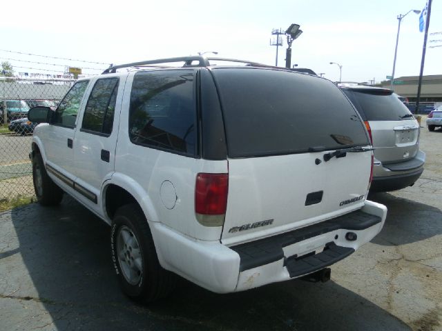 2000 Chevrolet Blazer Camry LE