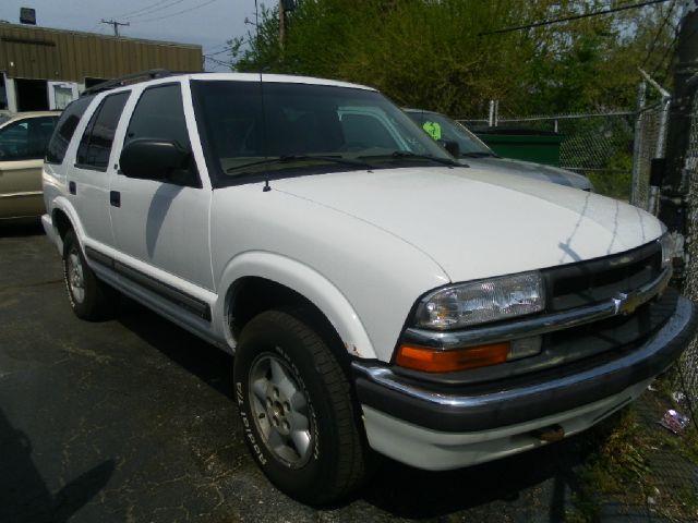 2000 Chevrolet Blazer Camry LE