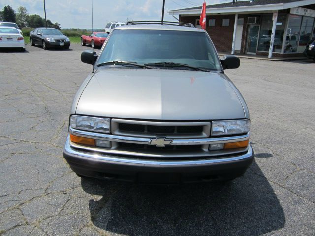 2000 Chevrolet Blazer Camry LE