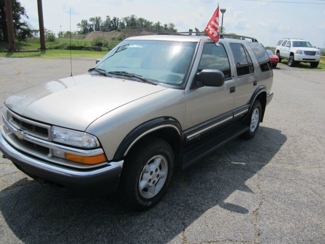 2000 Chevrolet Blazer Camry LE