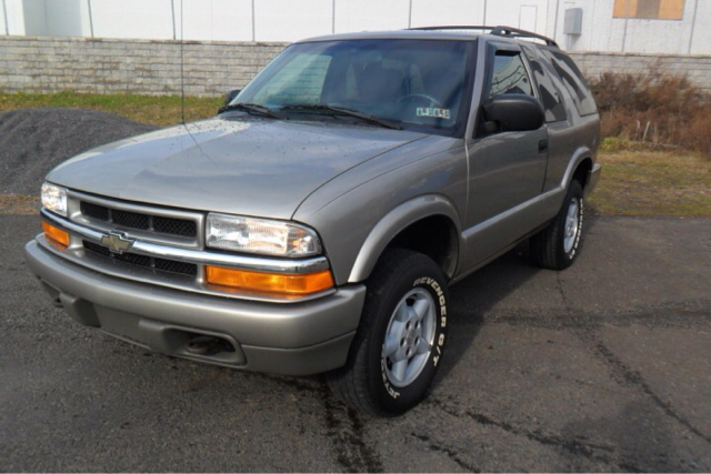 2000 Chevrolet Blazer Laramie Heavy DUTY Dually