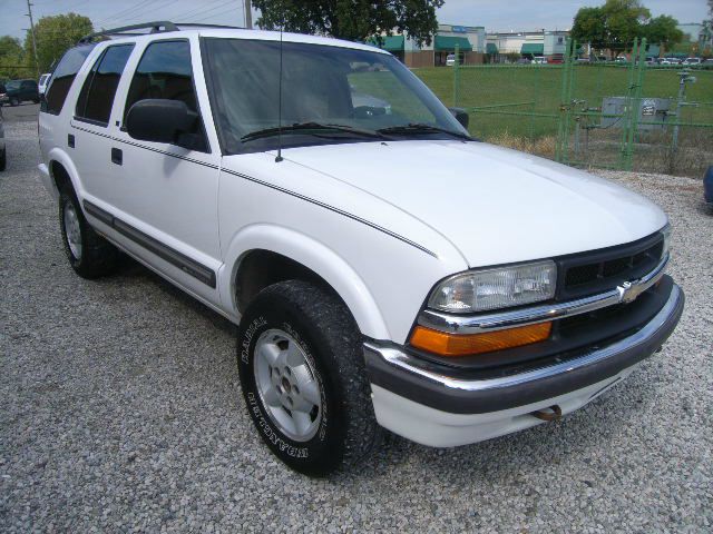 2000 Chevrolet Blazer Camry LE