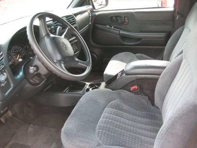 2000 Chevrolet Blazer Camry LE