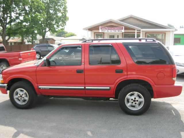 2000 Chevrolet Blazer Camry LE