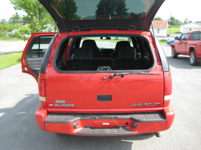 2000 Chevrolet Blazer Camry LE