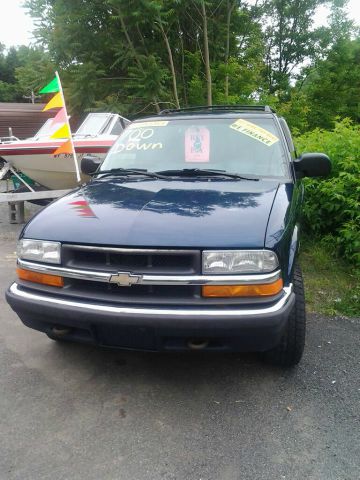 2000 Chevrolet Blazer Laramie Heavy DUTY Dually