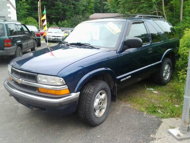 2000 Chevrolet Blazer Laramie Heavy DUTY Dually