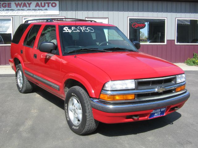 2000 Chevrolet Blazer Camry LE