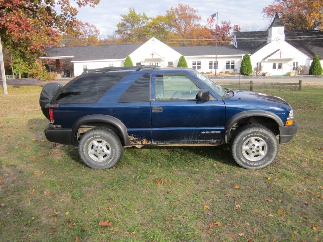 2000 Chevrolet Blazer Laramie Heavy DUTY Dually