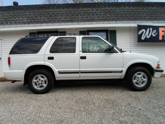 2000 Chevrolet Blazer Camry LE