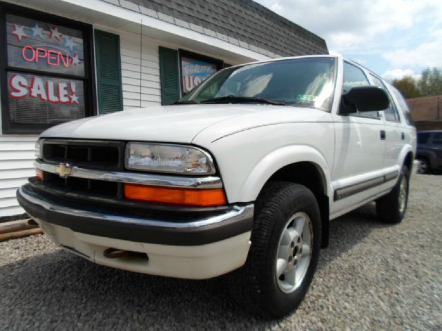 2000 Chevrolet Blazer Camry LE