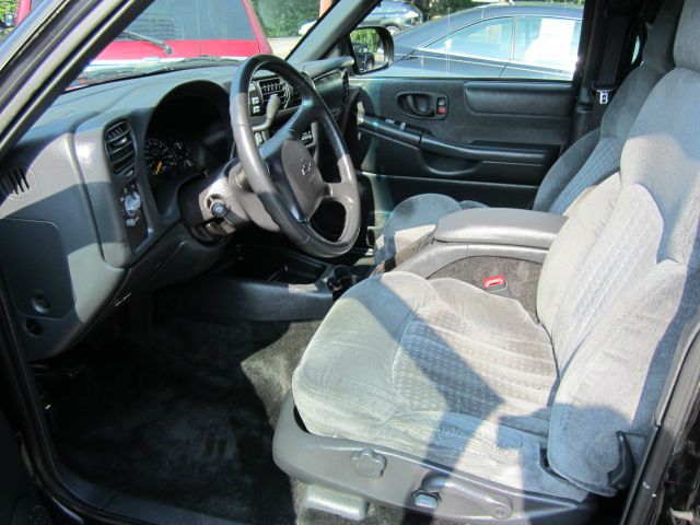 2000 Chevrolet Blazer Base (For Sale By Owner)