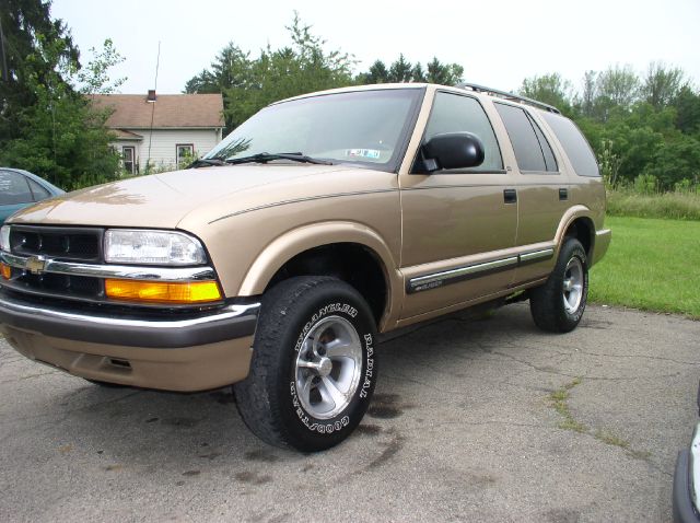 2000 Chevrolet Blazer EXT CAB XLT 4X4 4.