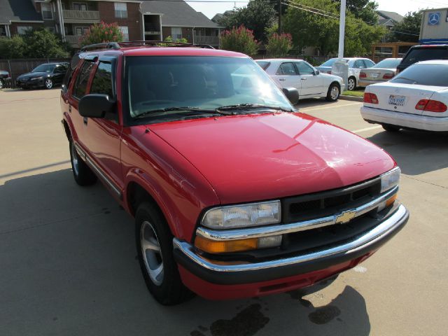 2000 Chevrolet Blazer Laramie Heavy DUTY Dually