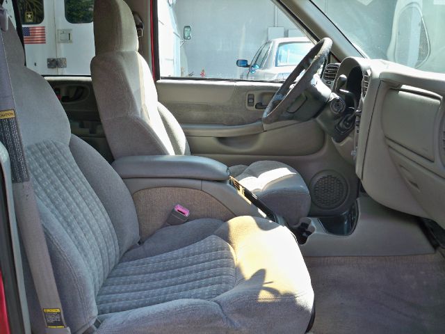 2000 Chevrolet Blazer EXT CAB XLT 4X4 4.