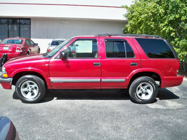 2000 Chevrolet Blazer EXT CAB XLT 4X4 4.