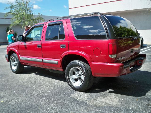 2000 Chevrolet Blazer EXT CAB XLT 4X4 4.