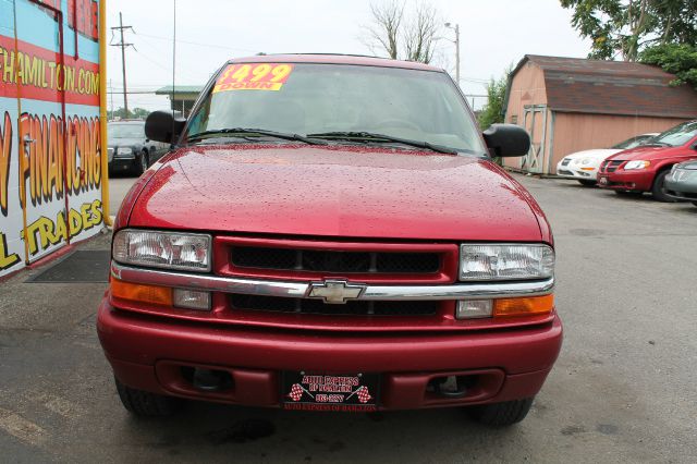 2000 Chevrolet Blazer Luxury 4WD W/ RES