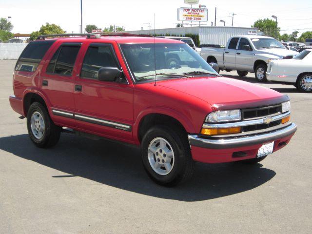 2000 Chevrolet Blazer Camry LE