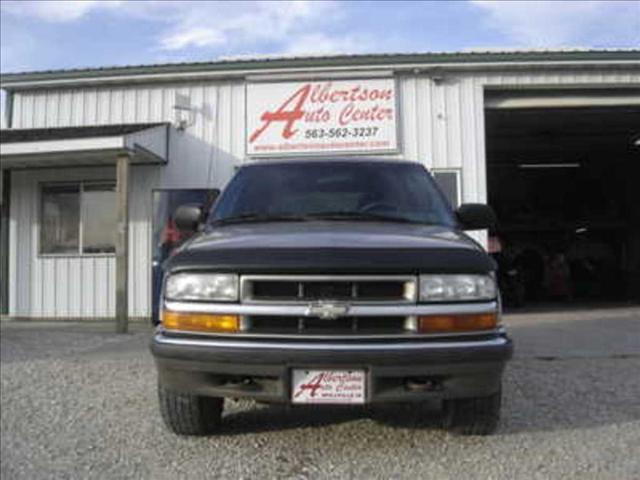 2001 Chevrolet Blazer Laramie Heavy DUTY Dually