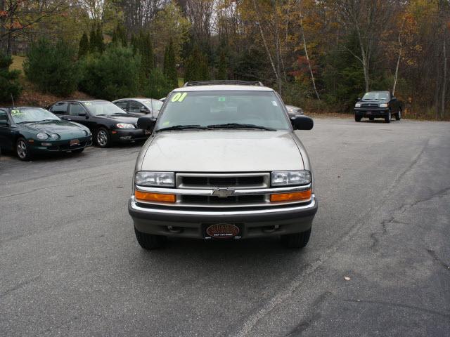 2001 Chevrolet Blazer Hatchback 4door