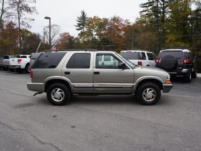 2001 Chevrolet Blazer Hatchback 4door