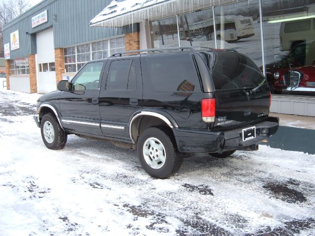 2001 Chevrolet Blazer Camry LE