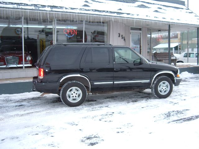 2001 Chevrolet Blazer Camry LE