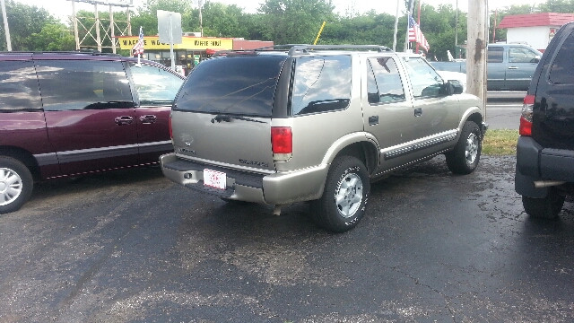 2001 Chevrolet Blazer Camry LE