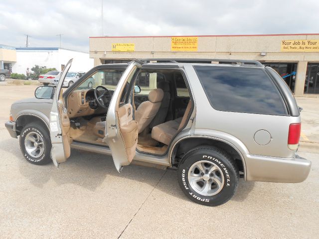 2001 Chevrolet Blazer Laramie Heavy DUTY Dually