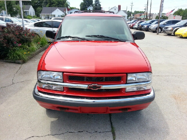 2001 Chevrolet Blazer Camry LE