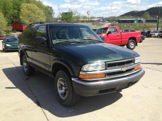 2001 Chevrolet Blazer 2WD QUAD CAB 140.5 ST