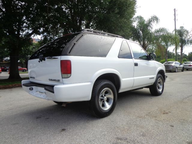 2001 Chevrolet Blazer 2WD QUAD CAB 140.5 ST