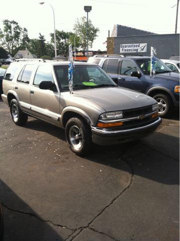 2001 Chevrolet Blazer Laramie Heavy DUTY Dually