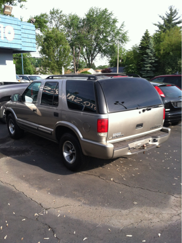 2001 Chevrolet Blazer Laramie Heavy DUTY Dually